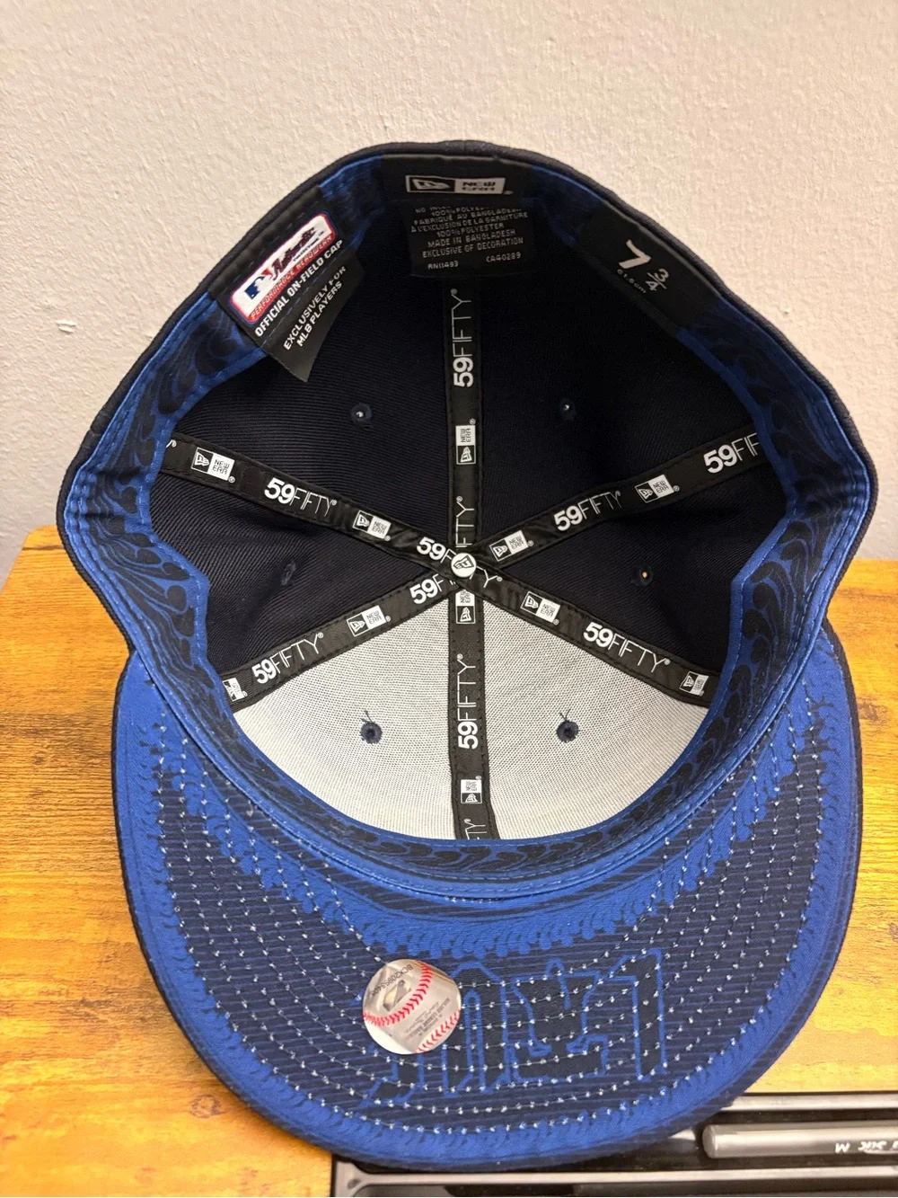 Mens fitted hat Navy Blue Embroidered Liberty Bell Phillies Baseball Cap